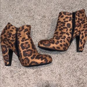 Bamboo Leopard Booties Shoes